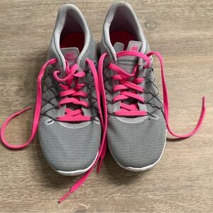 Nike Flex Fury 2 Women's Gray and Pink Sneakers